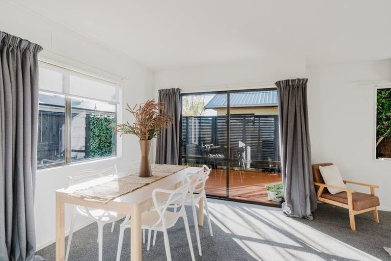 Photo of property in 9f Cameron Road, Hamilton East, Hamilton, 3216