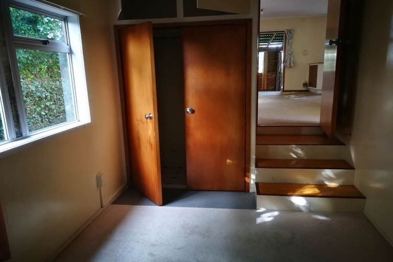 Photo of property in 42 Fruitvale Road, New Lynn, Auckland, 0600