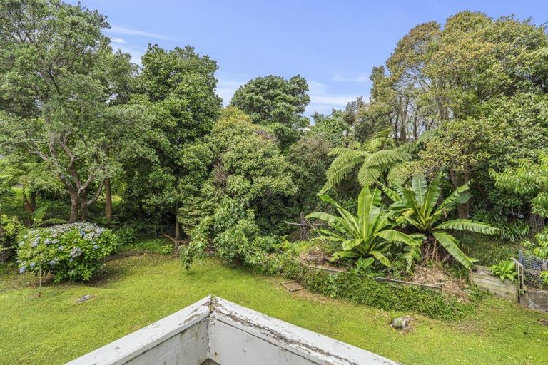 Photo of property in 52 Pitcairn Street, Oakura, 4314