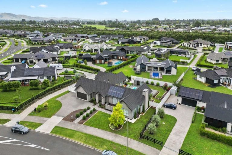 Photo of property in 5 Moemoea Place, Cambridge, 3434