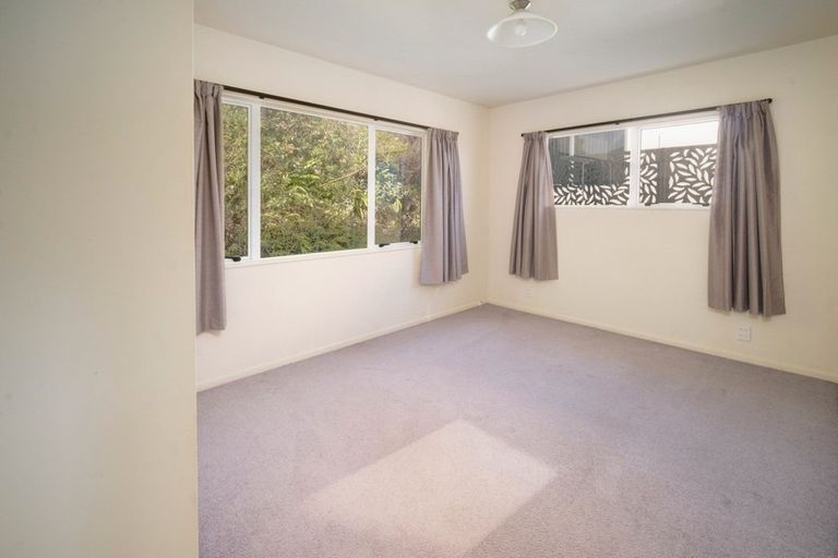Photo of property in 52 Coster Street, Enner Glynn, Nelson, 7011