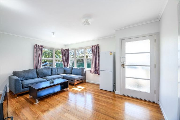 Photo of property in 95 Rathgar Road, Henderson, Auckland, 0610