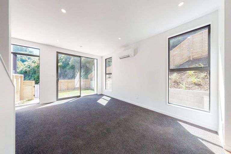 Photo of property in 5 Rua Kai Way, Brooklyn, Wellington, 6021