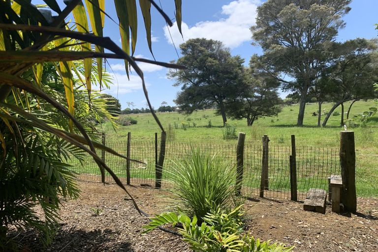 Photo of property in 17 Karaka Drive, Kerikeri, 0230