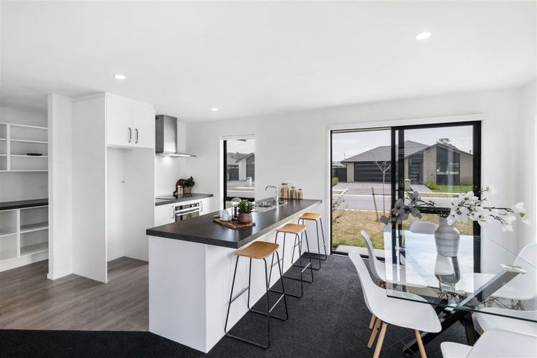 Photo of property in 5 Chesney Drive, Rolleston, 7615