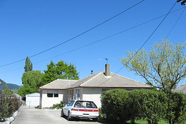 Photo of property in 8 Kauri Street, Stoke, Nelson, 7011