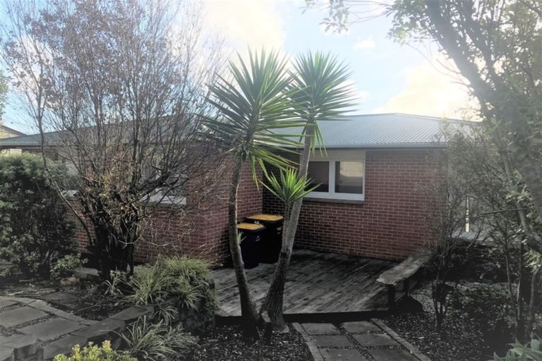 Photo of property in 450 Don Buck Road, Massey, Auckland, 0614