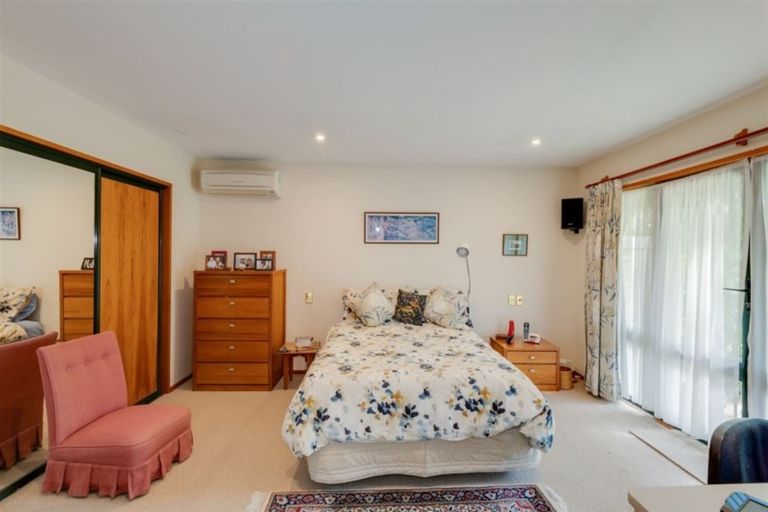 Photo of property in 17a Bryndwr Road, Fendalton, Christchurch, 8052