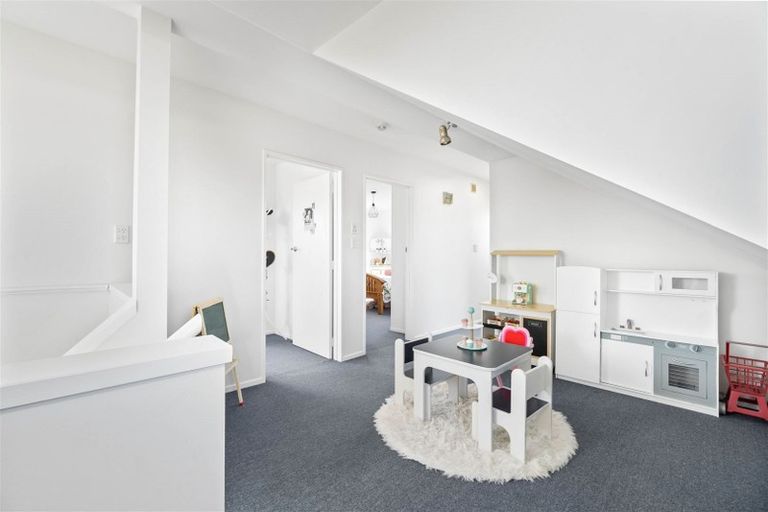 Photo of property in 36 Cutts Road, Russley, Christchurch, 8042