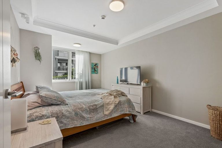 Photo of property in 215 Hibiscus Drive, Orewa, 0931