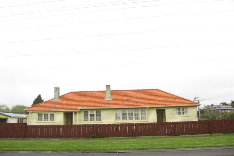 Photo of property in 25 Parris Street, Waitara, 4320