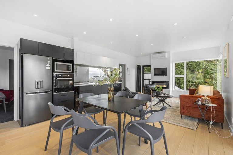 Photo of property in 10 Kilmister Avenue, Thorndon, Wellington, 6011