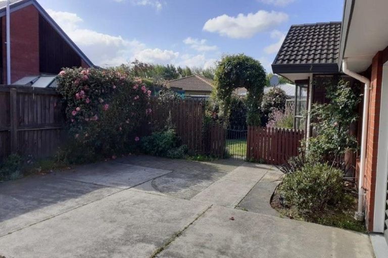 Photo of property in 38 Greenock Street, Redwood, Christchurch, 8051