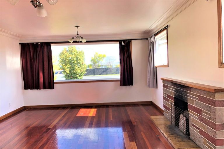 Photo of property in 259 Don Buck Road, Massey, Auckland, 0614