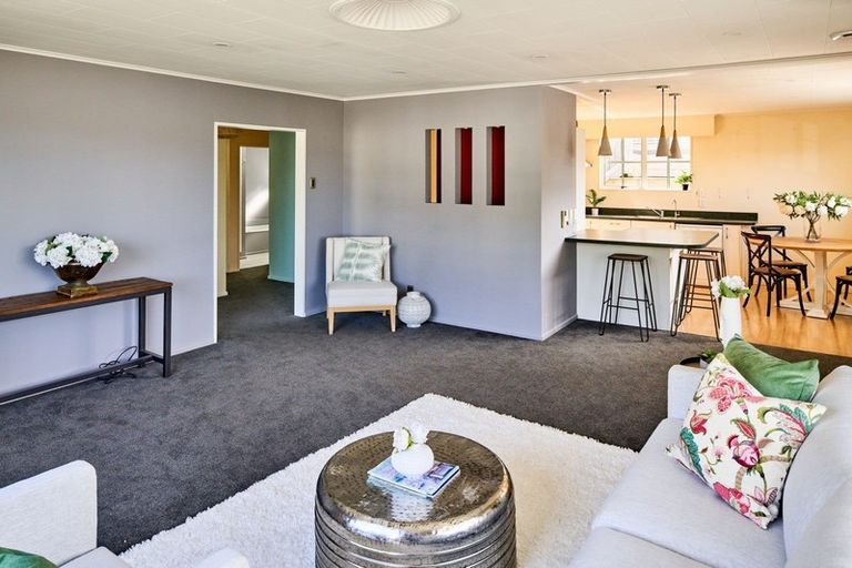 Photo of property in 42 Spinnaker Drive, Whitby, Porirua, 5024