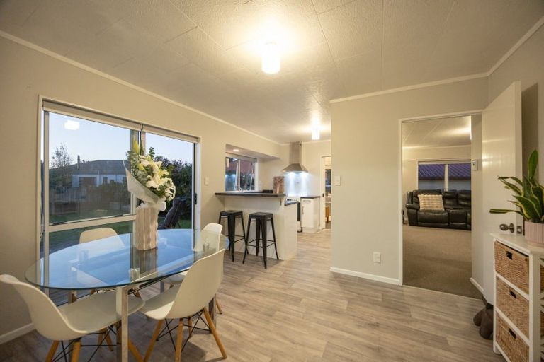 Photo of property in 4 Emmerdale Mews, Highbury, Palmerston North, 4412