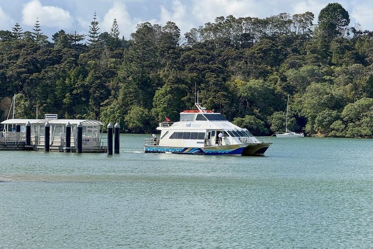 Photo of property in 403/2 Launch Road, Hobsonville, Auckland, 0616