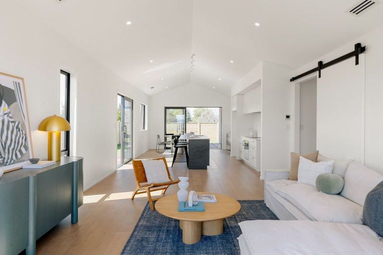 Photo of property in 38 Hugo Shaw Drive, Cambridge, 3434