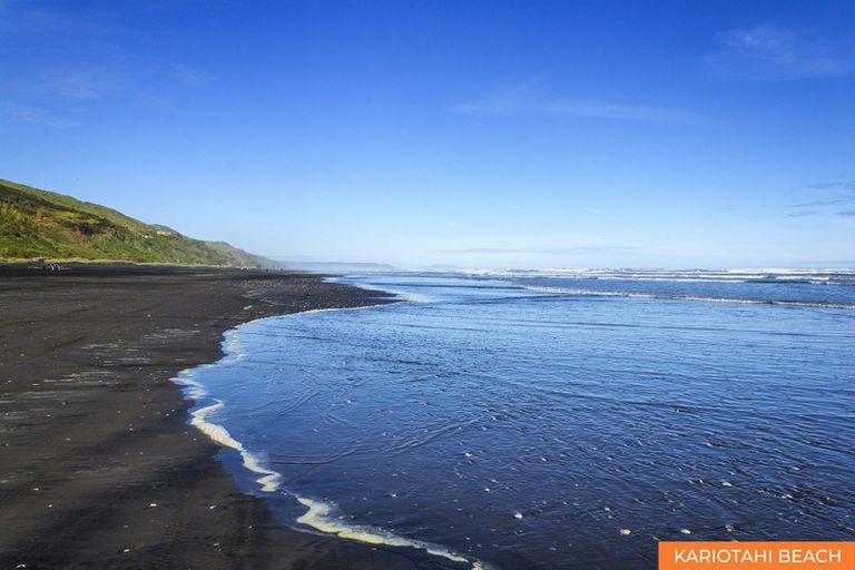 Photo of property in 16 O'sullivan Place, Waiuku, 2123