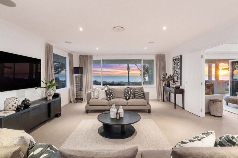 Photo of property in 91 Marine Parade, Mount Maunganui, 3116