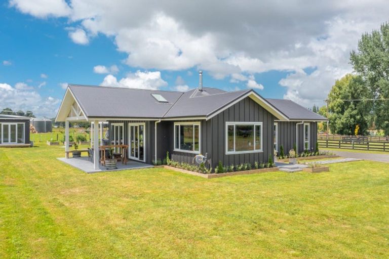 Photo of property in 96 Lindsay Road, Waipukurau, 4283