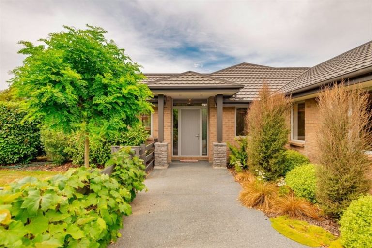 Photo of property in 4 Manor Drive, Rolleston, 7614