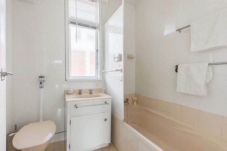 Photo of property in 97 Farnham Street, Mornington, Wellington, 6021