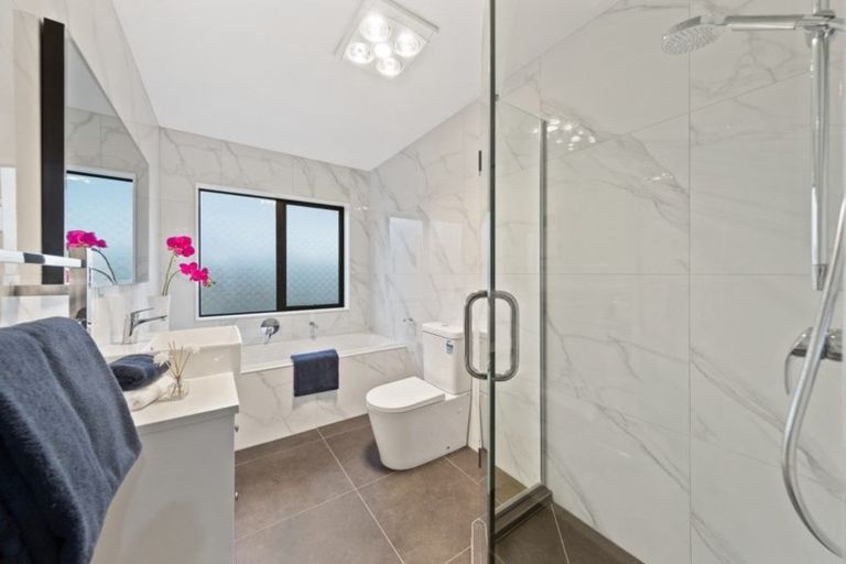 Photo of property in 17 Koropa Road, Flat Bush, Auckland, 2019