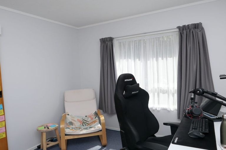 Photo of property in 2 Thimble Lane, Whitby, Porirua, 5024