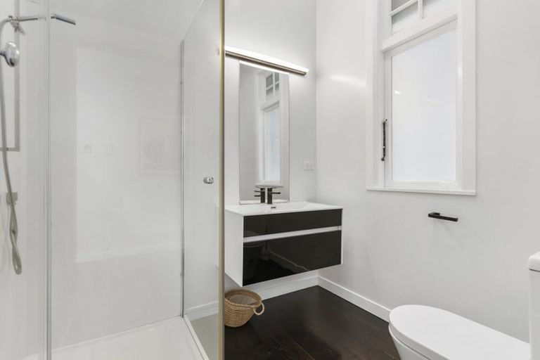 Photo of property in 57 Sefton Street, Wadestown, Wellington, 6012