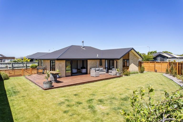 Photo of property in 10 Claremont Crescent, Amberley, 7410
