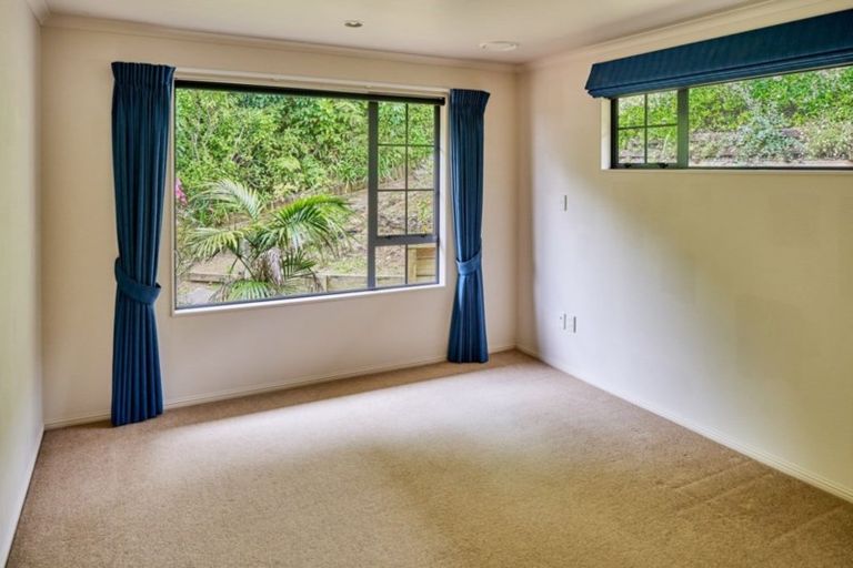 Photo of property in 14 Musket Lane, Whitby, Porirua, 5024