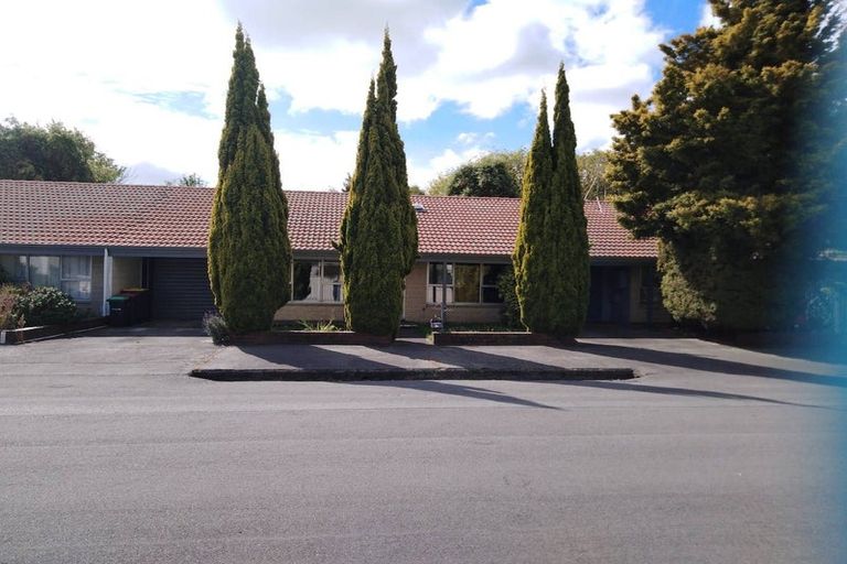 Photo of property in 2b Freyberg Avenue, Riccarton, Christchurch, 8011