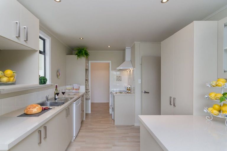 Photo of property in 36 Mcmaster Street, Greytown, 5712