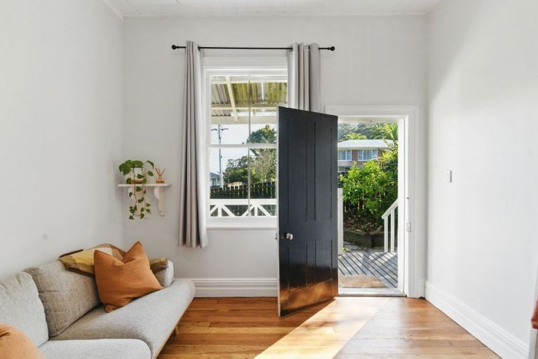 Photo of property in 1b Burke Street, Te Aroha, 3320