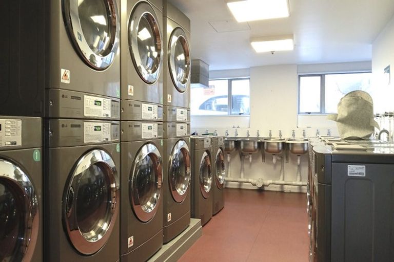 Photo of property in Cube Apartments, 4i/242 Taranaki Street, Mount Cook, Wellington, 6011