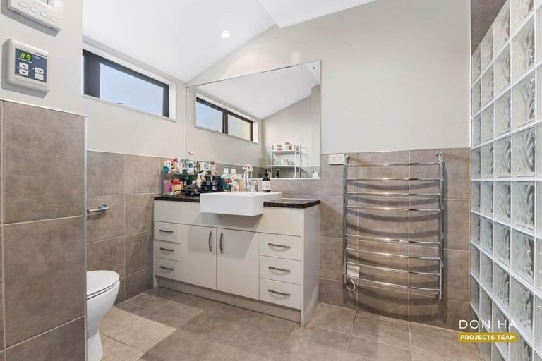 Photo of property in 2 Baverton Drive, Flat Bush, Auckland, 2016