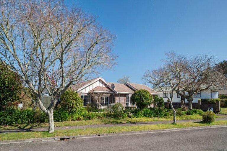 Photo of property in 2 Kirk Lane, Owhata, Rotorua, 3010