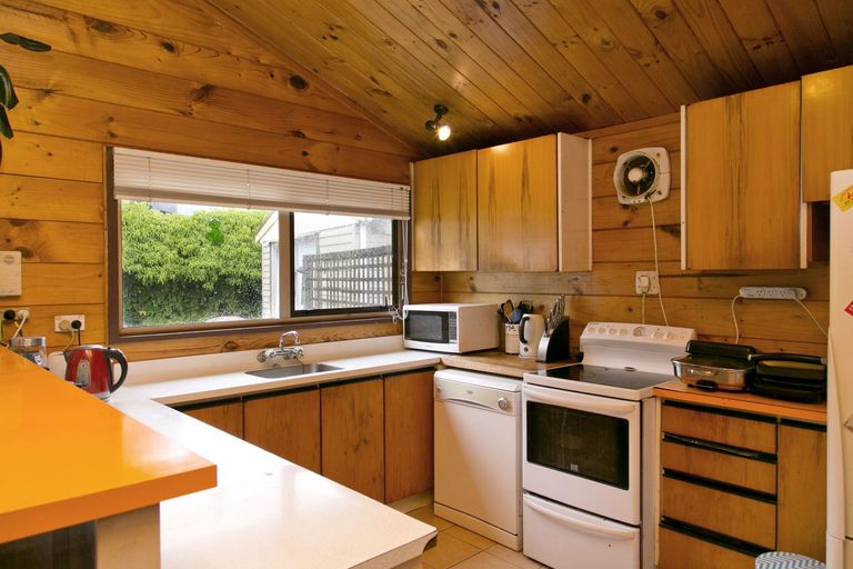 Photo of property in 20 Tonga Street, Taupo, 3330