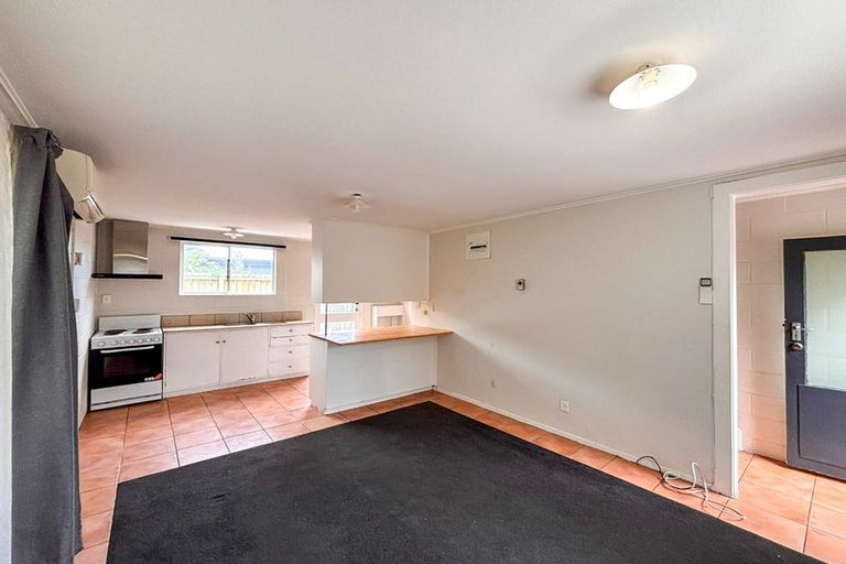 Photo of property in 1/21 Olliviers Road, Phillipstown, Christchurch, 8011