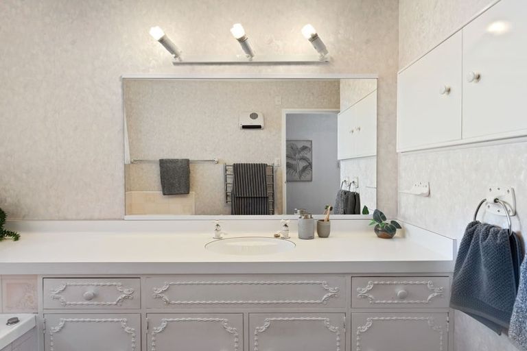 Photo of property in 78 Arapiki Road, Stoke, Nelson, 7011