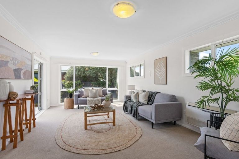 Photo of property in 32 Carruthers Street, Ilam, Christchurch, 8041