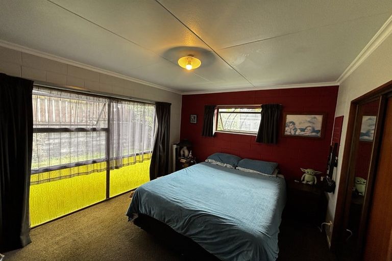 Photo of property in 39 Trelawney Crescent, Westown, New Plymouth, 4310