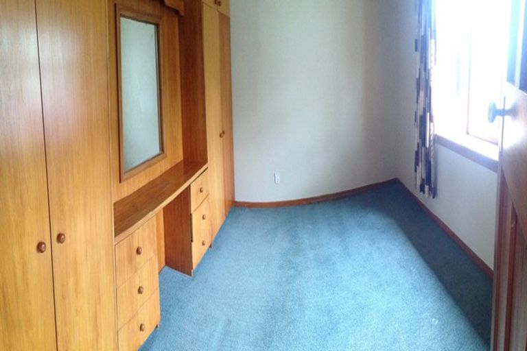 Photo of property in 37 Lyndon Street, Riccarton, Christchurch, 8041