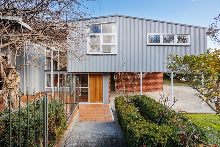 Photo of property in 19 Sheffield Street, Awapuni, Palmerston North, 4412
