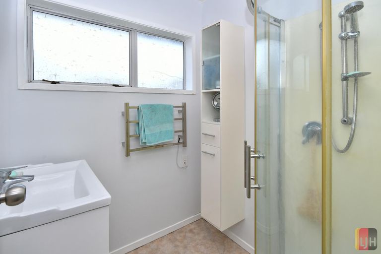 Photo of property in 3/26 James Road, Manurewa, Auckland, 2102