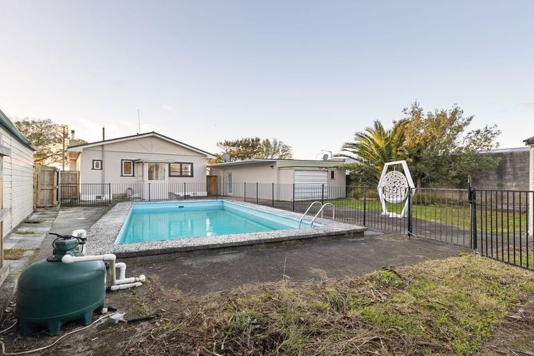 Photo of property in 256 Tremaine Avenue, Highbury, Palmerston North, 4412