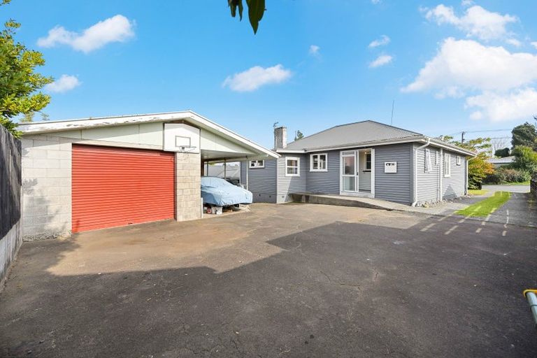 Photo of property in 69 Pine Avenue, Melville, Hamilton, 3206