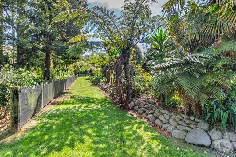 Photo of property in 9 Tui Glen Drive, Levin, 5571
