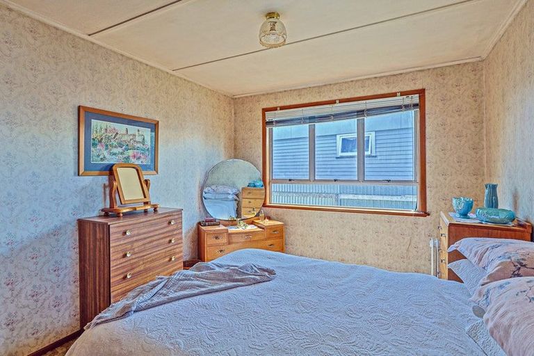 Photo of property in 118 Harlech Street, Mayfair, Hastings, 4122